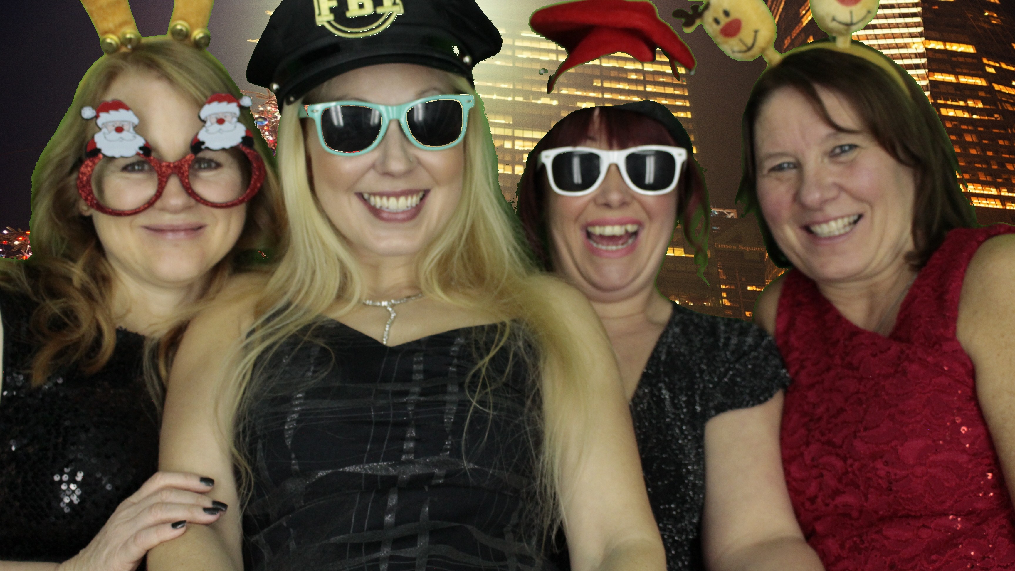 Portsmouth Water Christmas Party | View more photos from the event at gallery.myphotoboothexperience.co.uk/u/MyPhotoBoothExperienceLtd/Portsmouth-Water-Christmas-Party